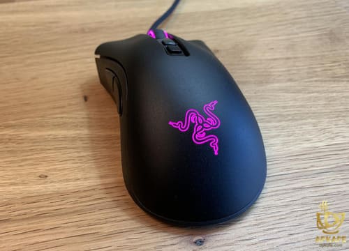 Razer DeathAdder v2 Gaming Mouse- Best gaming mouse for Fortnite