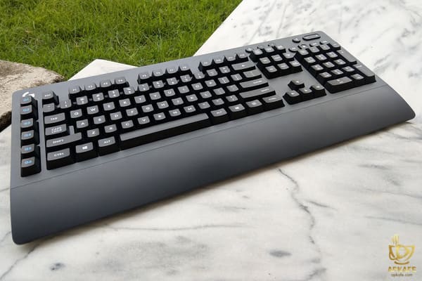 Logitech G613-5 Best Logitech gaming keyboards
